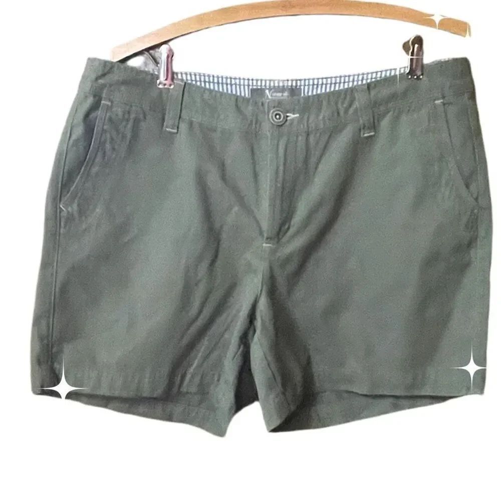 Natural Reflections size 12 sage green 100% soft brushed cotton shorts.